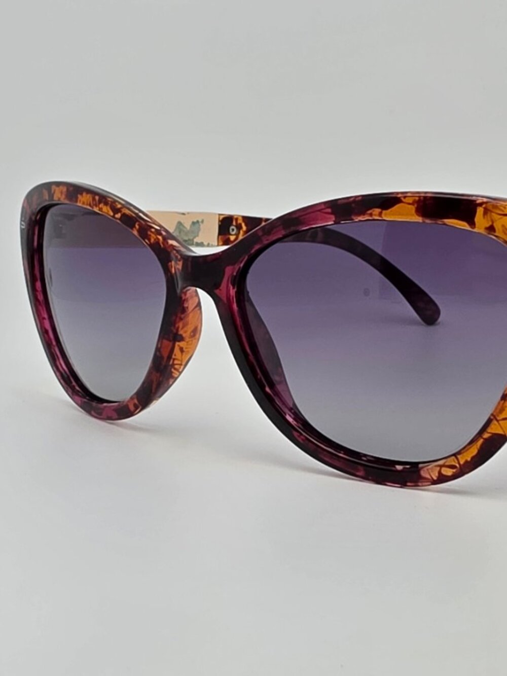 Prive Revaux The Hepburn C80 Tortoise Frame Polarized Blue Lens Sunglasses 58mm